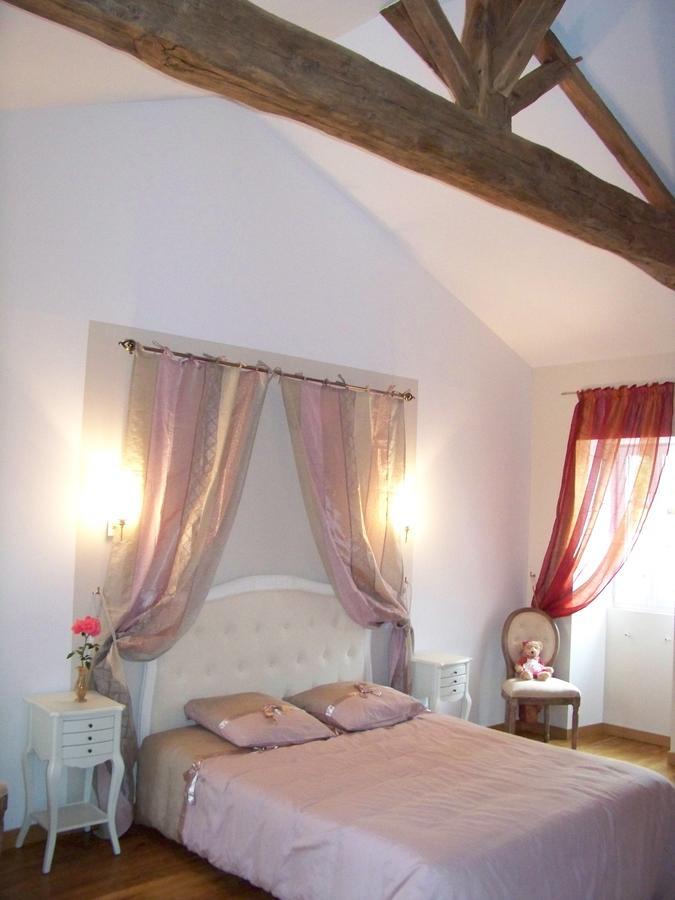 La Genoise Bed & Breakfast Tillieres Room photo