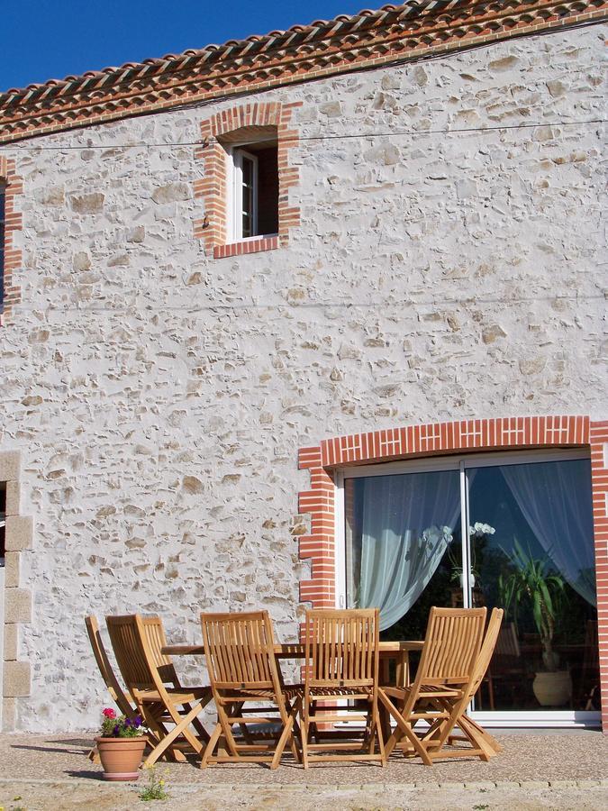 La Genoise Bed & Breakfast Tillieres Exterior photo